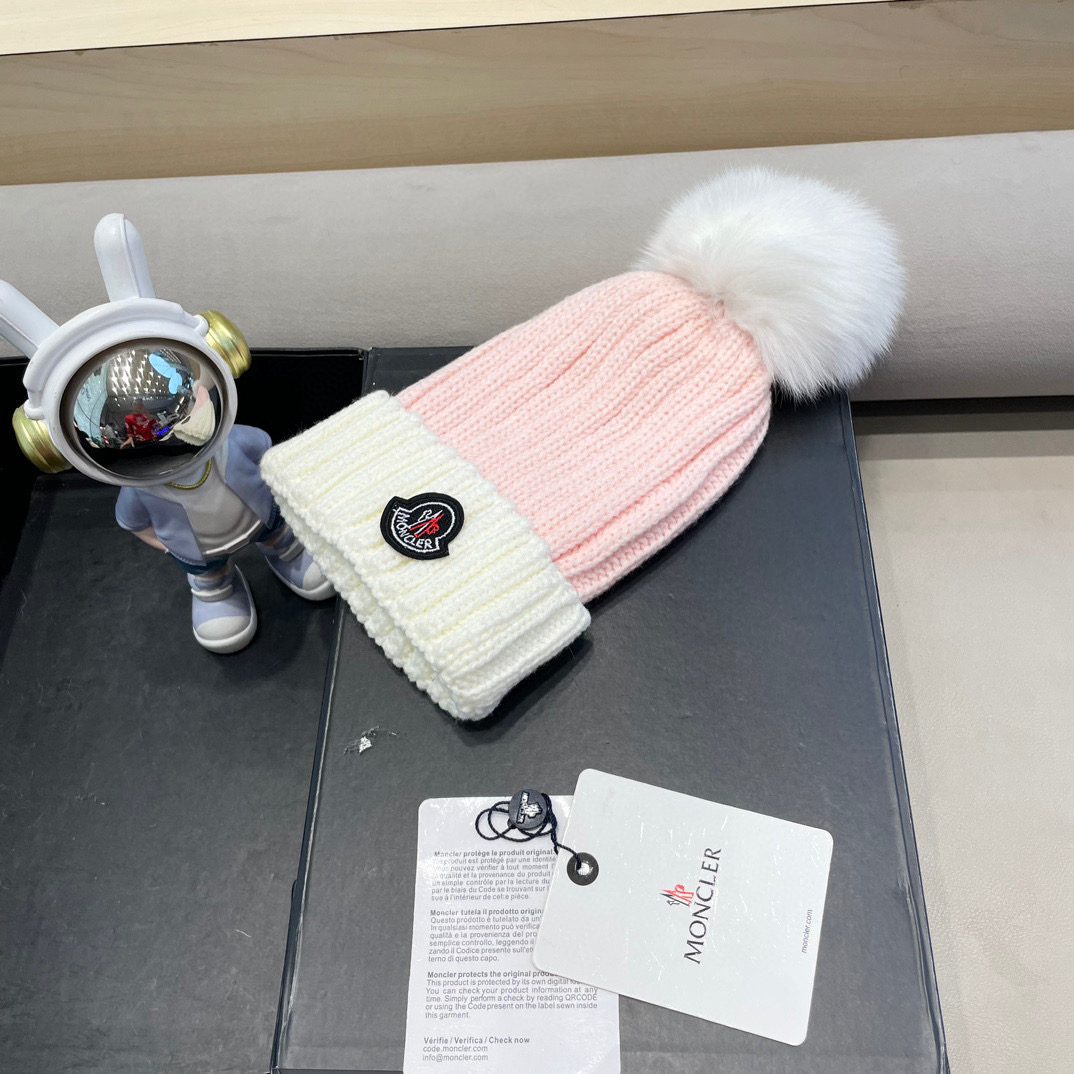 moncler法国定制标冬季保暖针织帽女时髦百搭狐狸毛球拼色可爱毛线帽子