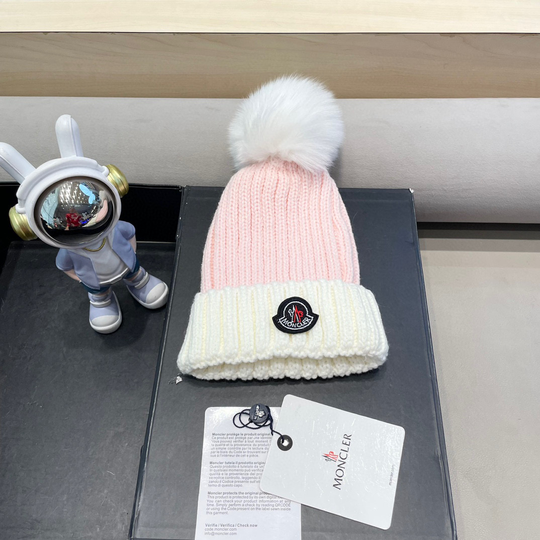 moncler法国定制标冬季保暖针织帽女时髦百搭狐狸毛球拼色可爱毛线帽子