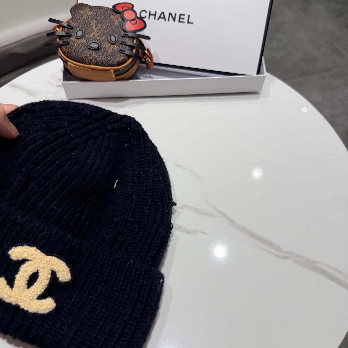 Chanel香奈儿秋冬网红时尚博主推荐款毛线帽，小红书爆款，手感超柔软舒适的针织线帽，弹性极佳！