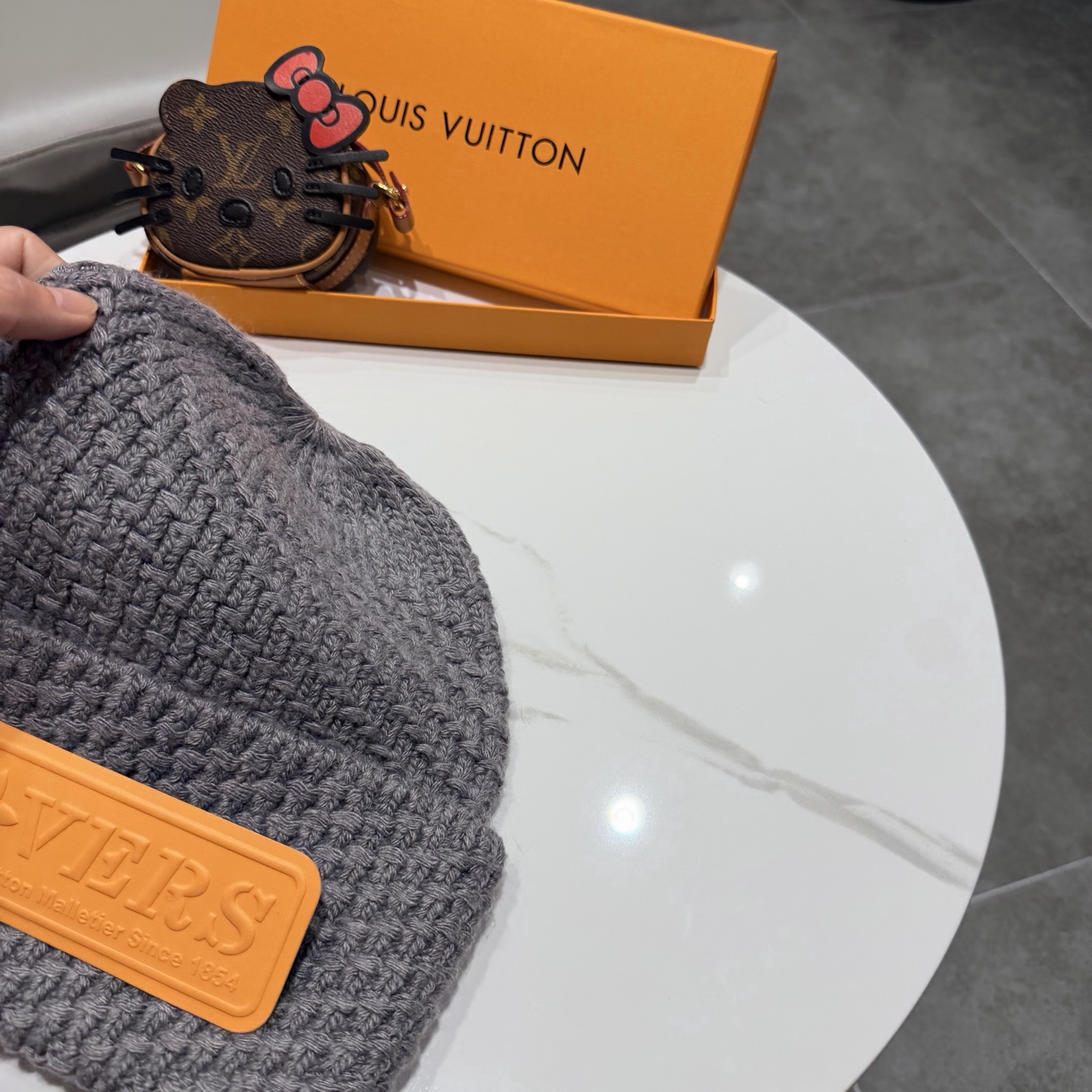 Lv 高品质路易斯新款毛线帽