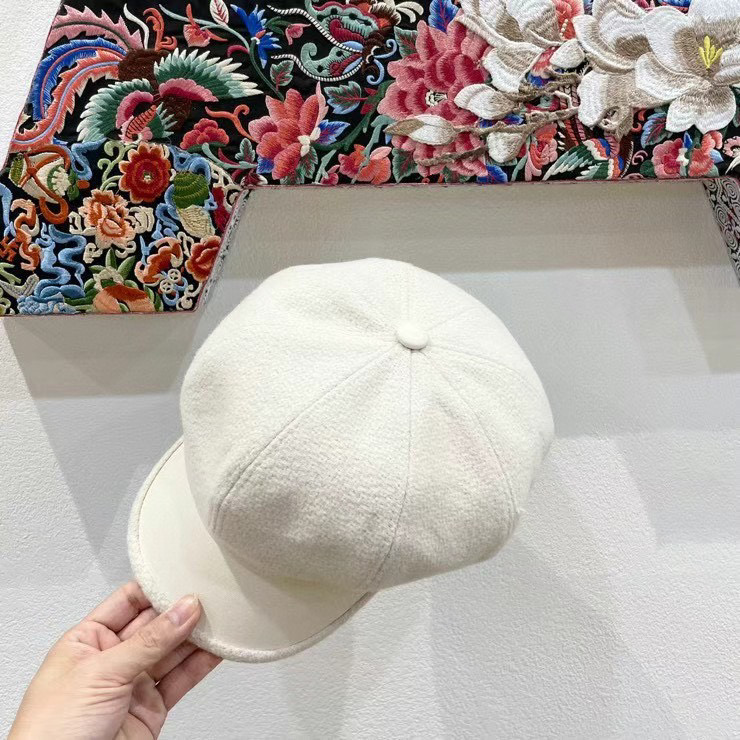 PRADA普拉达帽子女秋冬新款毛呢Pu皮檐拼接八角帽英伦复古百搭显脸小贝雷帽潮