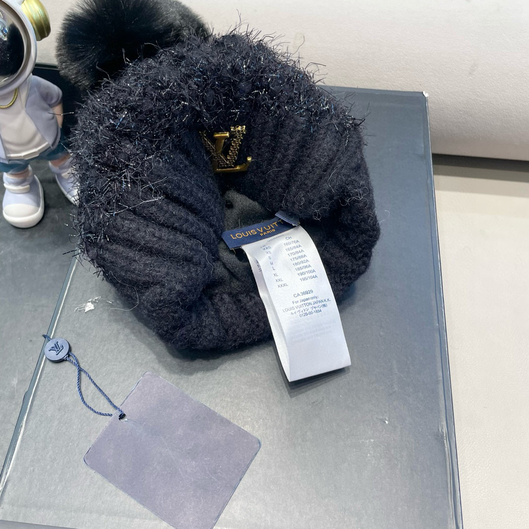 lv路易威登日系兔毛混纺毛线帽子女冬季新款时尚彩条针织帽显脸小百搭包头帽