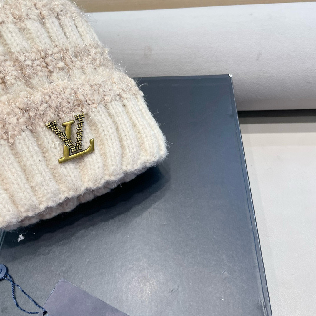 lv路易威登日系兔毛混纺毛线帽子女冬季新款时尚彩条针织帽显脸小百搭包头帽