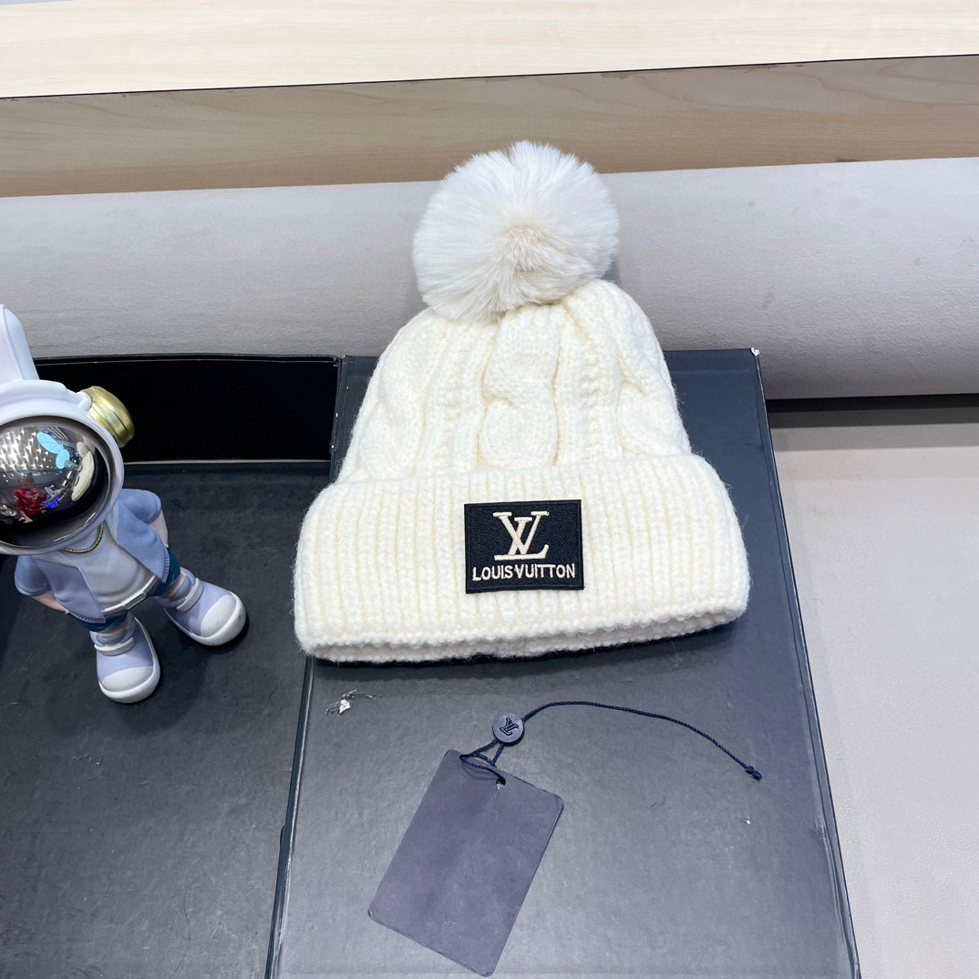 lv路易威登加绒毛线帽冬季保暖帽子护耳帽针织女帽新款加厚冷帽倪倪儿毛球帽