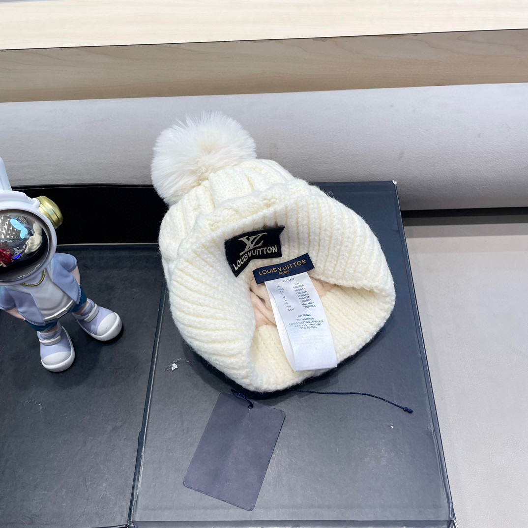 lv路易威登加绒毛线帽冬季保暖帽子护耳帽针织女帽新款加厚冷帽倪倪儿毛球帽
