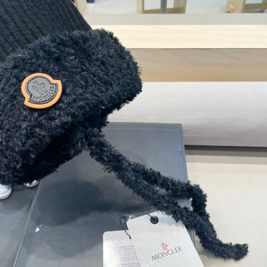 moncler针织帽子女新款保暖加厚防寒毛绒球可爱系带护耳帽潮