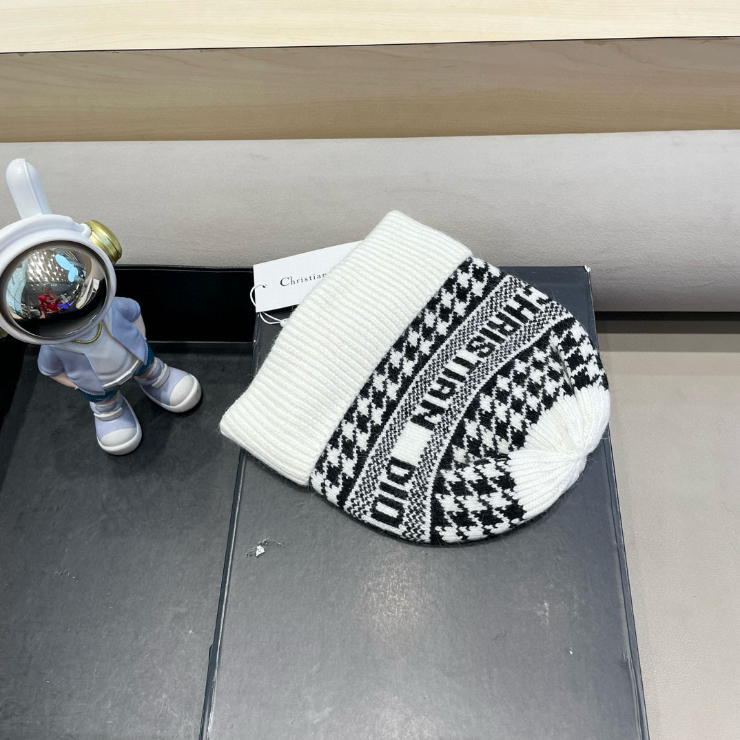 迪奥冬款针织帽女黑色拼接D家冷帽保暖羊绒帽子菠萝菱格毛线帽男