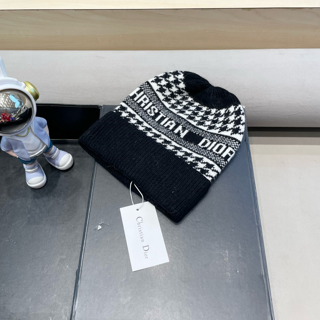 迪奥冬款针织帽女黑色拼接D家冷帽保暖羊绒帽子菠萝菱格毛线帽男