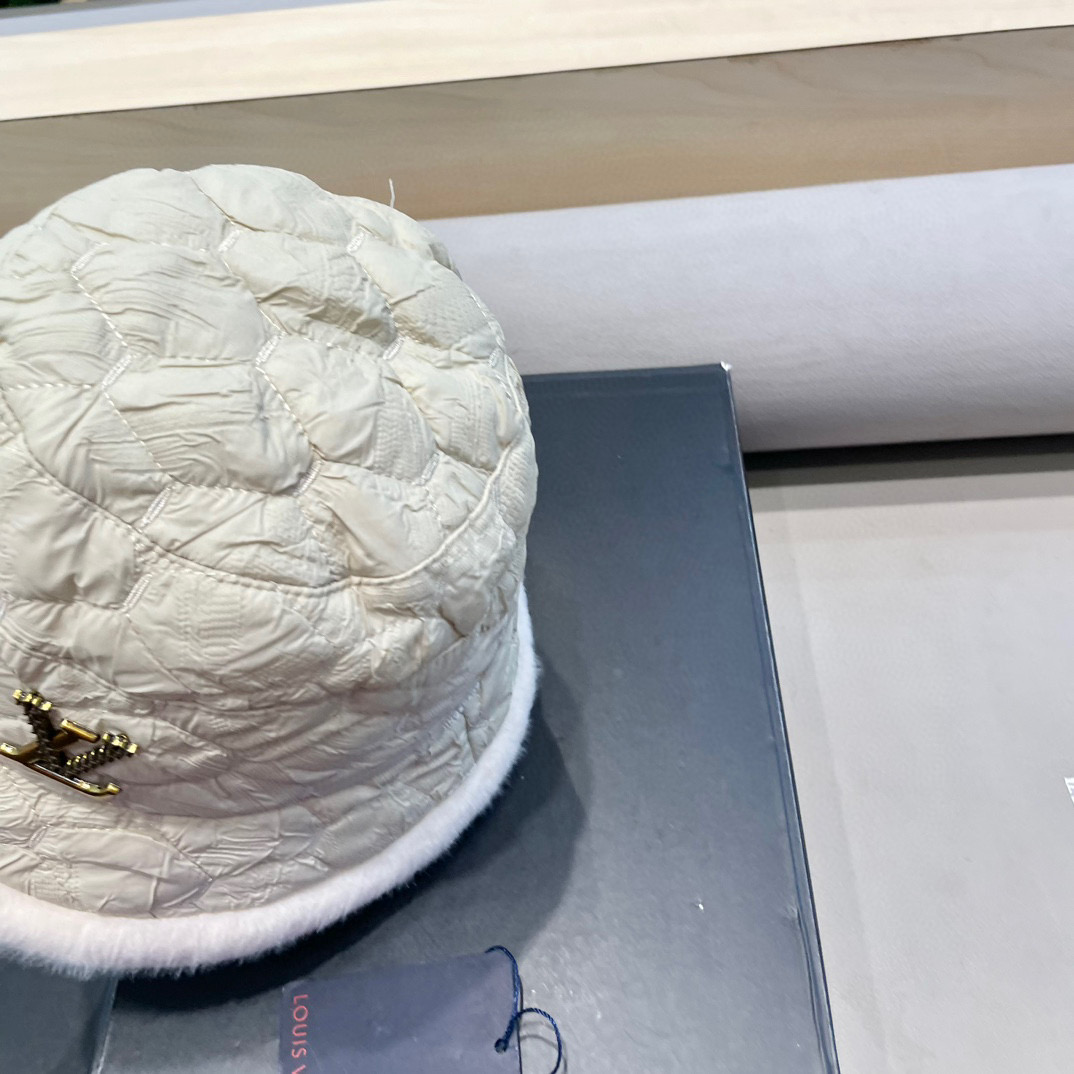 lv路易威登帽子女冬季加绒水桶帽复古小众钟型盆帽显脸小韩国毛绒保暖渔夫帽