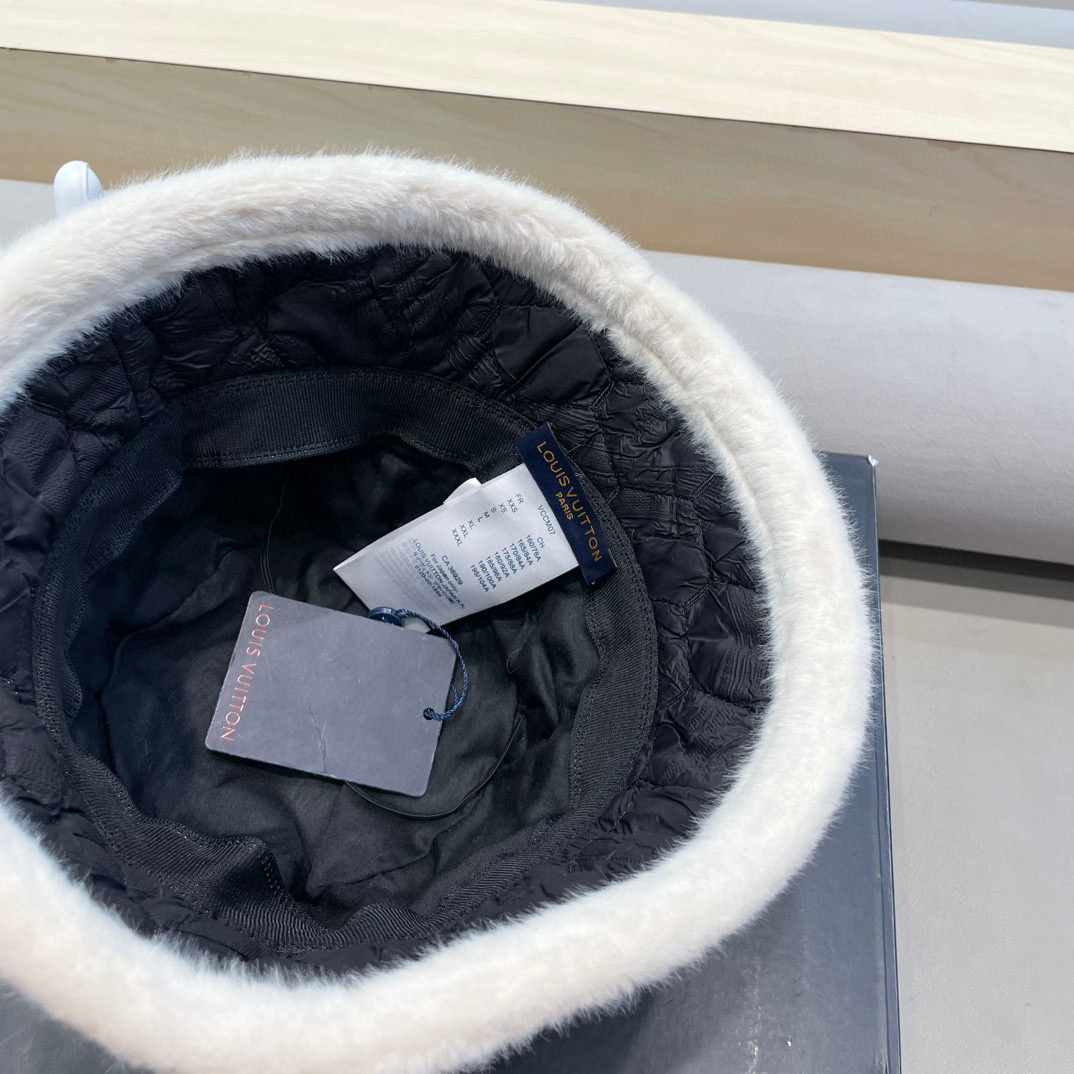 lv路易威登帽子女冬季加绒水桶帽复古小众钟型盆帽显脸小韩国毛绒保暖渔夫帽