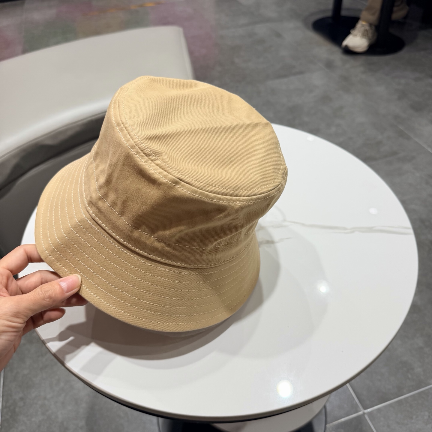 miumiu缪缪新款官网渔夫帽，头围57cm