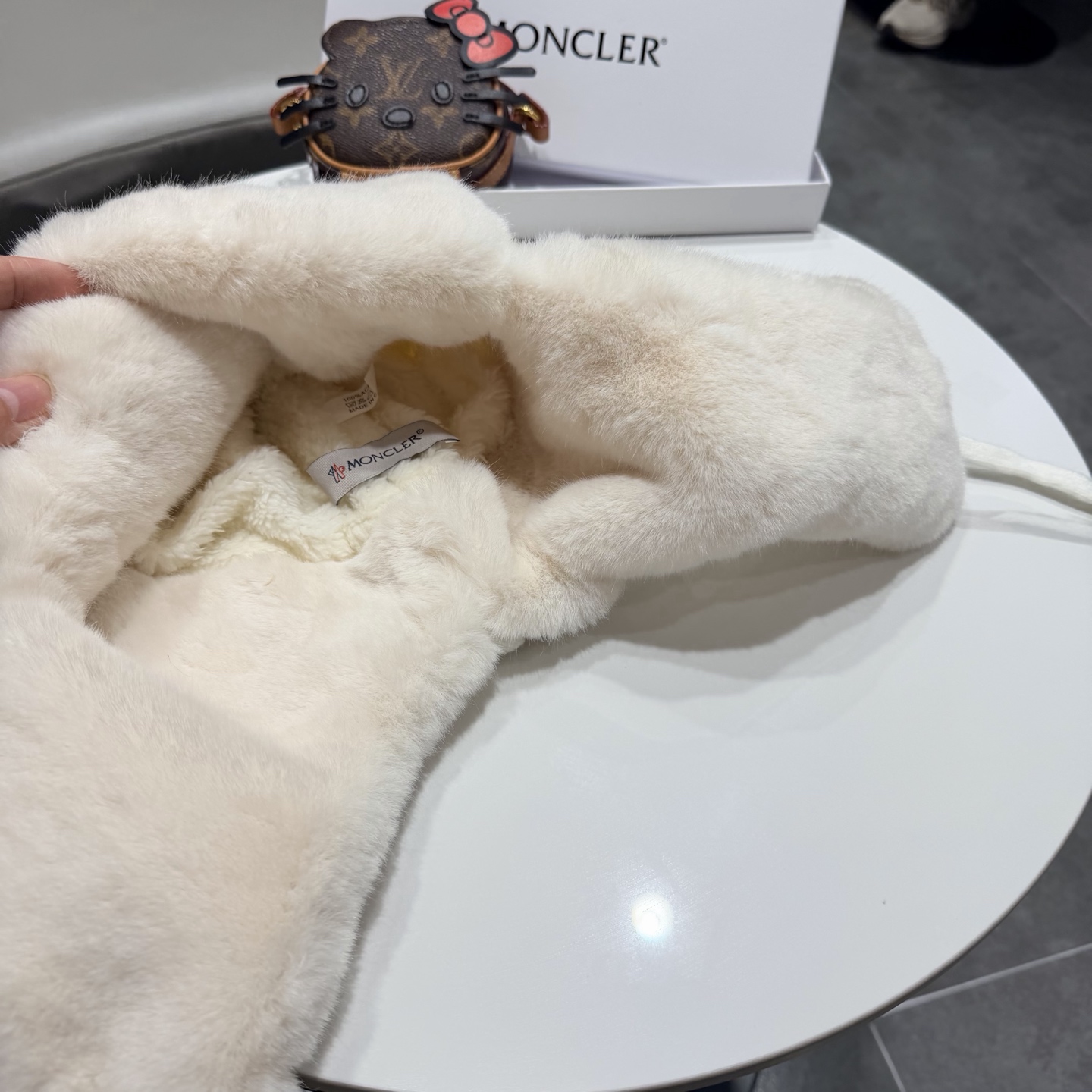 蒙口复古哈尔滨雪国列车毛绒雷锋帽女冬季防风防寒护耳保暖厚毛线帽子