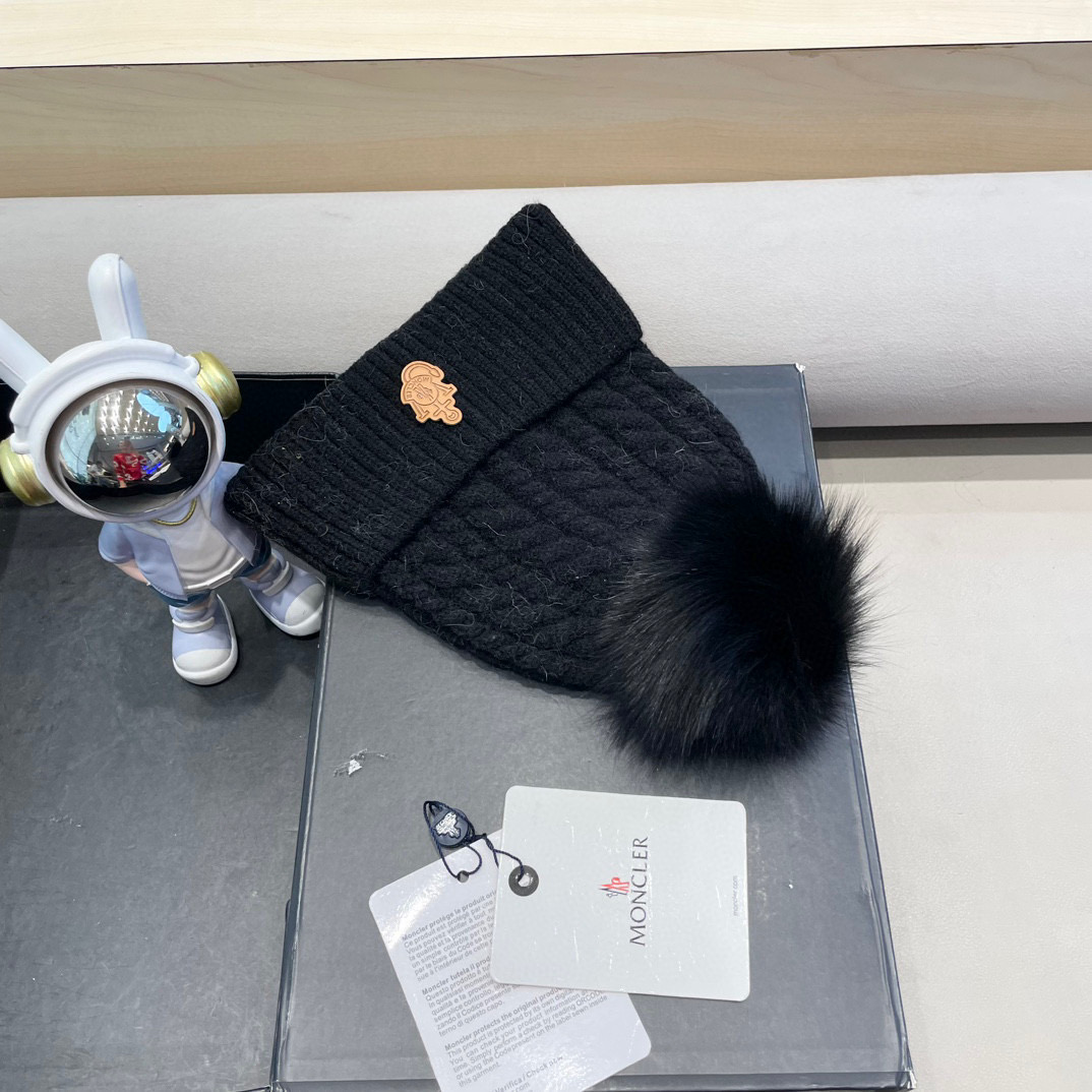 moncler韩版秋冬新款兔毛针织麻花纹毛线帽真狐狸毛球针织帽保暖百搭潮