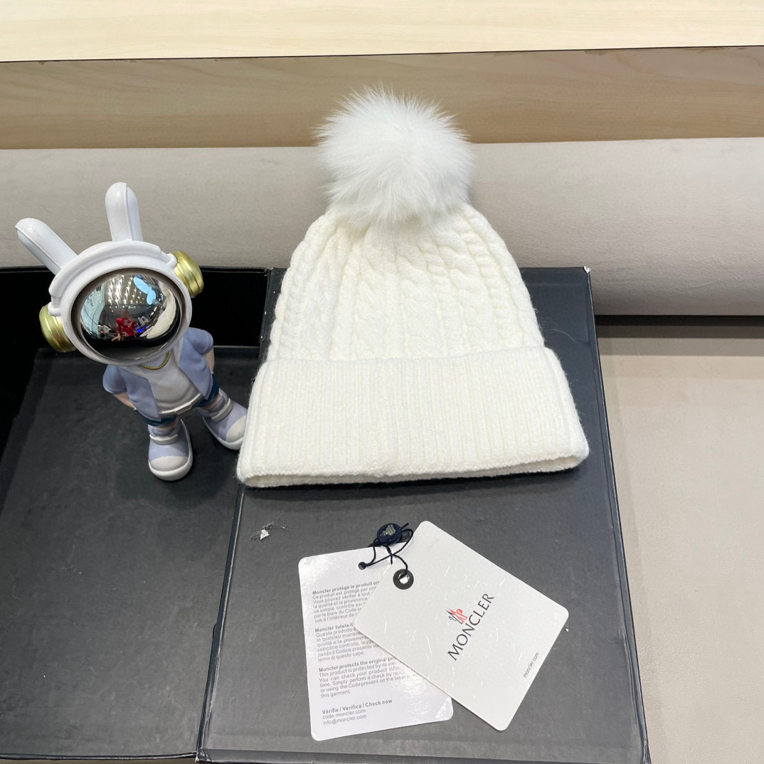 moncler韩版秋冬新款兔毛针织麻花纹毛线帽真狐狸毛球针织帽保暖百搭潮