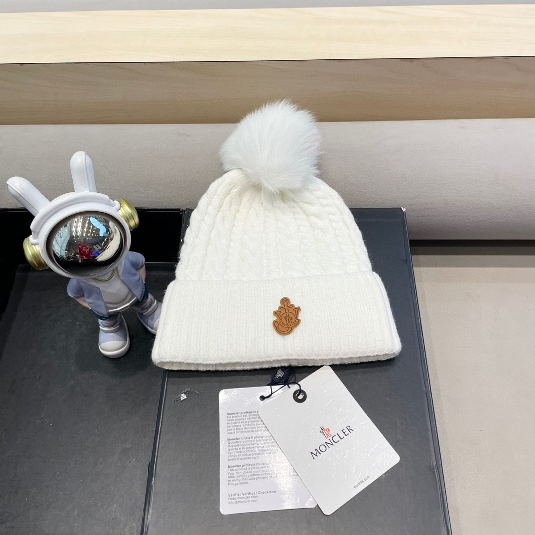 moncler韩版秋冬新款兔毛针织麻花纹毛线帽真狐狸毛球针织帽保暖百搭潮