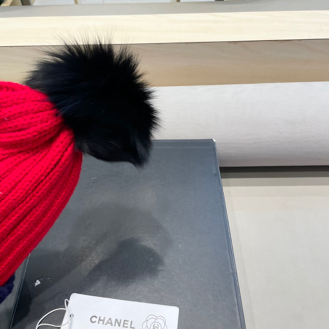 Chanel外贸出口日单秋冬嘻哈帽街头防寒带球针织帽卡通拼色冷帽
