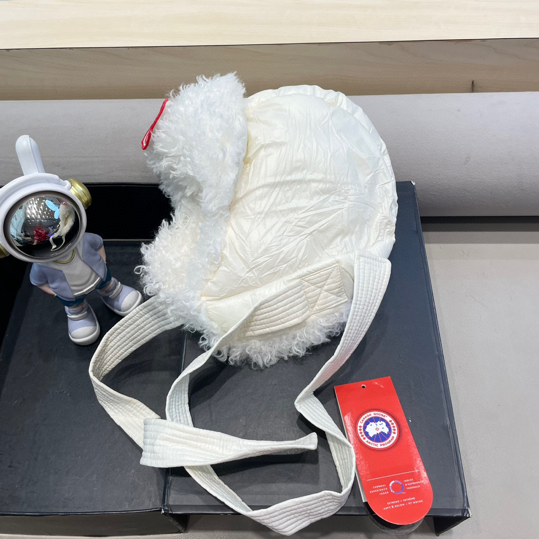 加拿大鹅🦢羽绒雷锋帽女冬季韩版显脸小保暖毛绒帽加绒护耳滑雪帽子