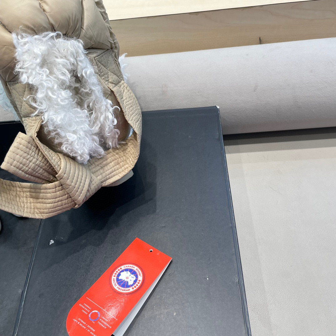 加拿大鹅🦢羽绒雷锋帽女冬季韩版显脸小保暖毛绒帽加绒护耳滑雪帽子