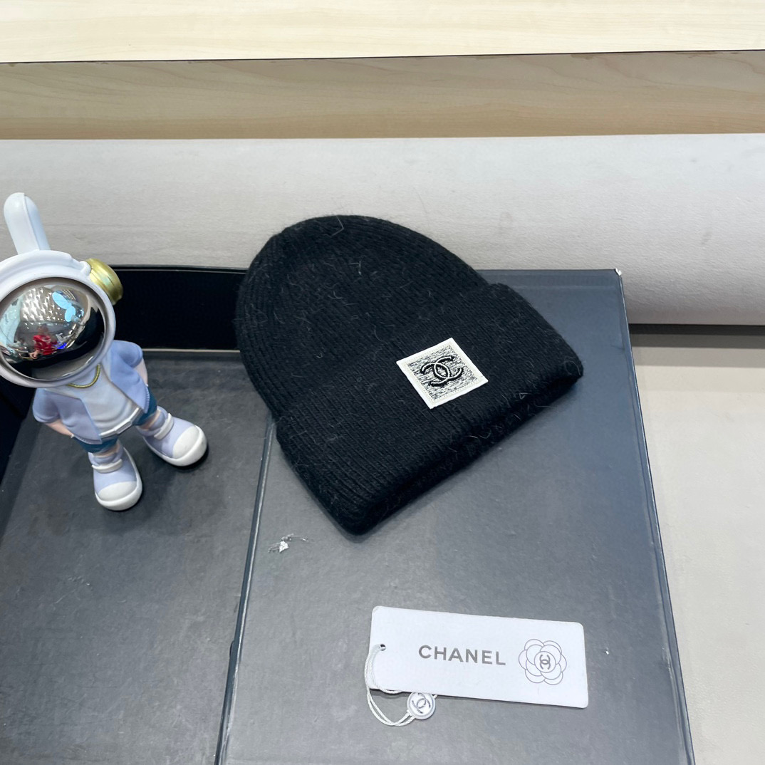 Chanel韩国出口定制~青苹果兔毛针织帽女冬季保暖护耳包头帽薄荷绿冷帽