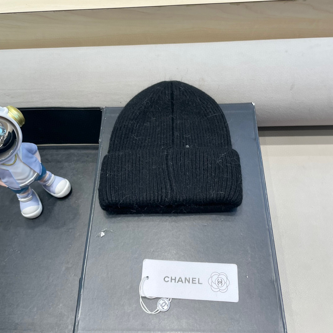 Chanel韩国出口定制~青苹果兔毛针织帽女冬季保暖护耳包头帽薄荷绿冷帽