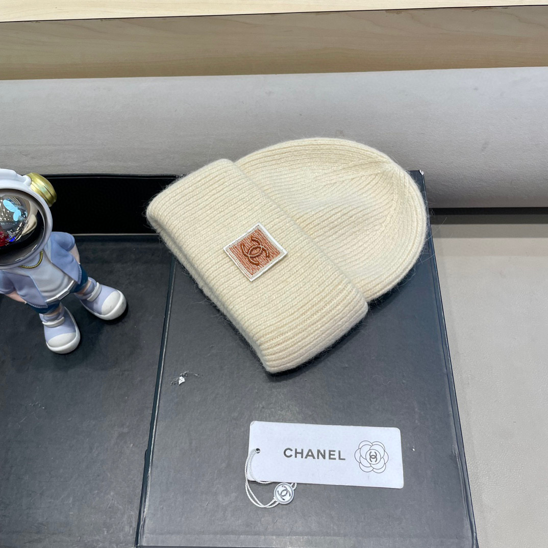 Chanel韩国出口定制~青苹果兔毛针织帽女冬季保暖护耳包头帽薄荷绿冷帽