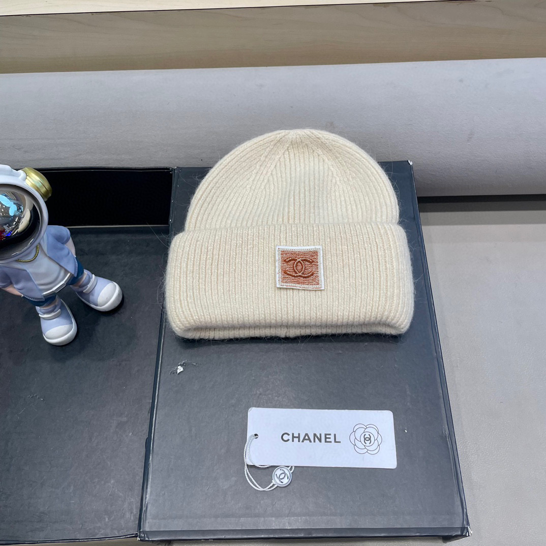 Chanel韩国出口定制~青苹果兔毛针织帽女冬季保暖护耳包头帽薄荷绿冷帽