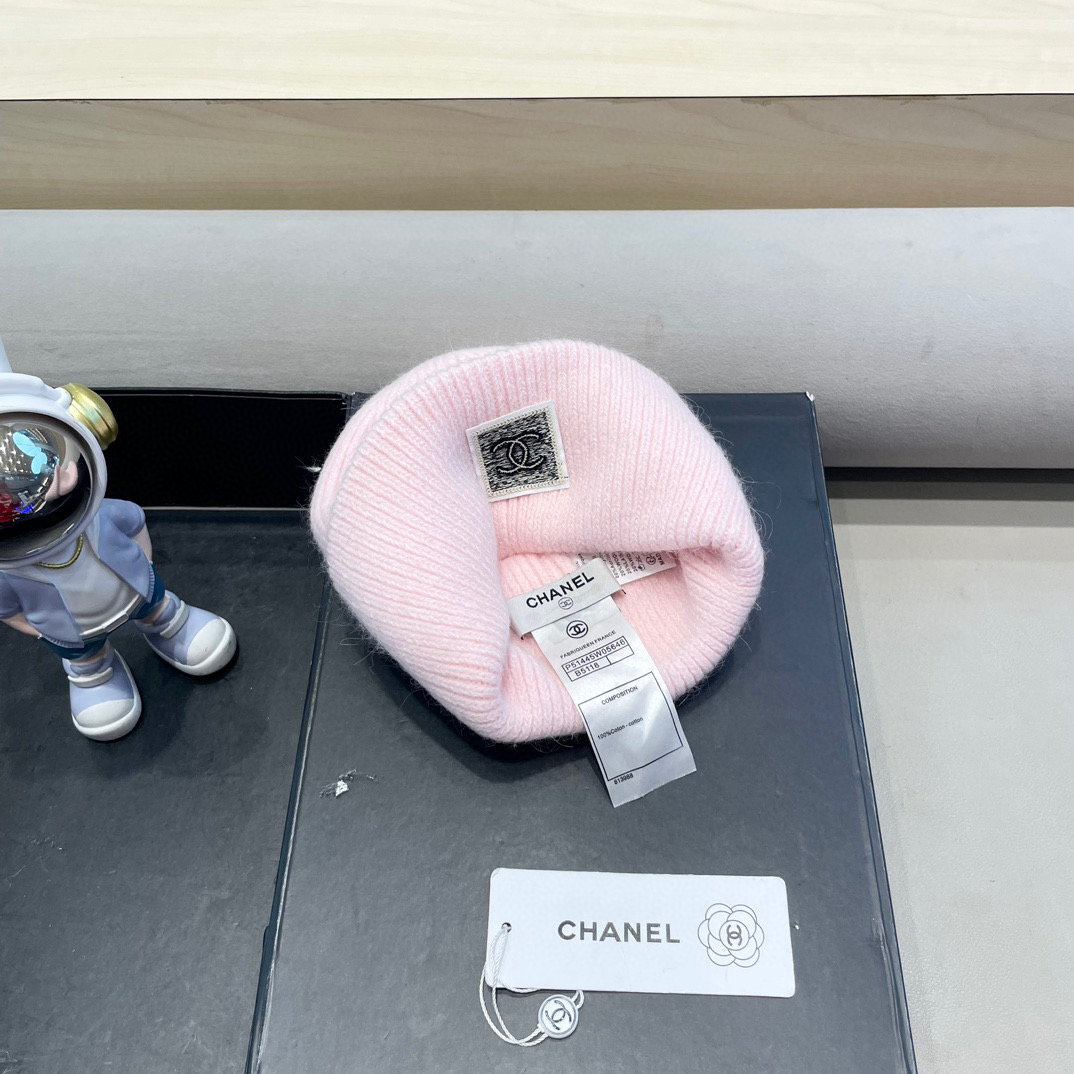 Chanel韩国出口定制~青苹果兔毛针织帽女冬季保暖护耳包头帽薄荷绿冷帽