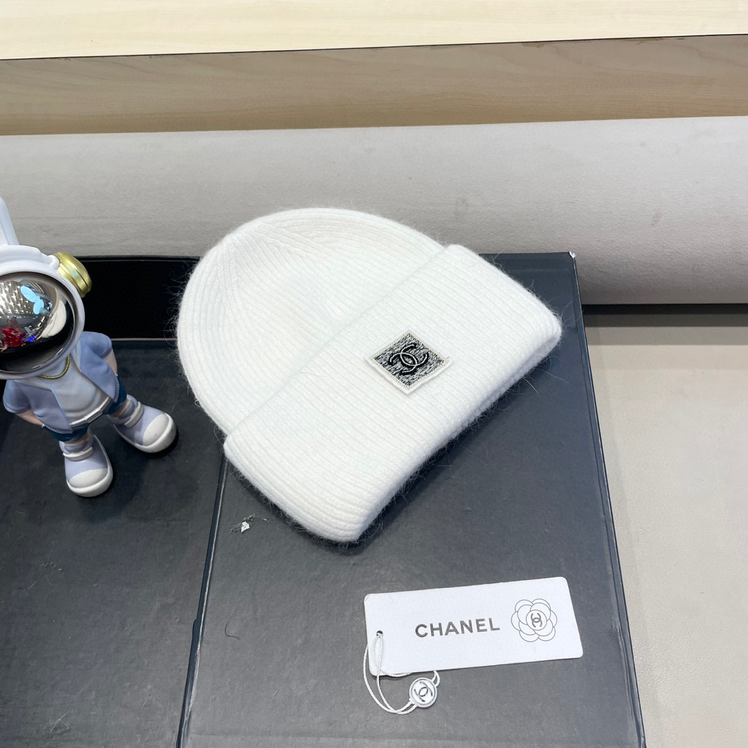 Chanel韩国出口定制~青苹果兔毛针织帽女冬季保暖护耳包头帽薄荷绿冷帽