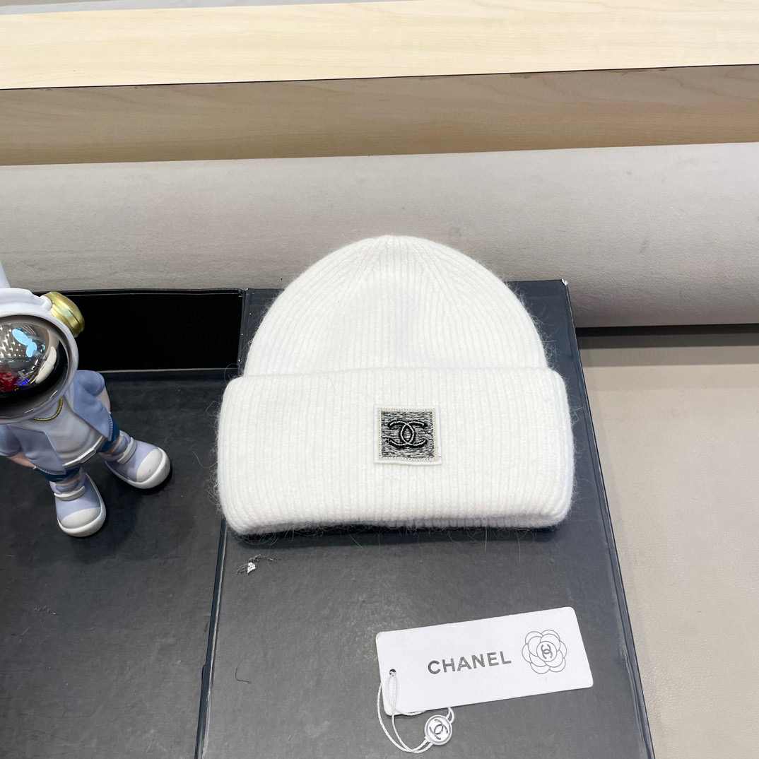 Chanel韩国出口定制~青苹果兔毛针织帽女冬季保暖护耳包头帽薄荷绿冷帽