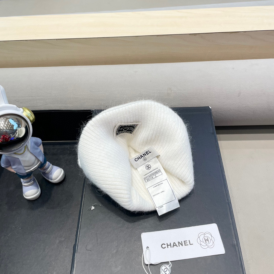 Chanel韩国出口定制~青苹果兔毛针织帽女冬季保暖护耳包头帽薄荷绿冷帽