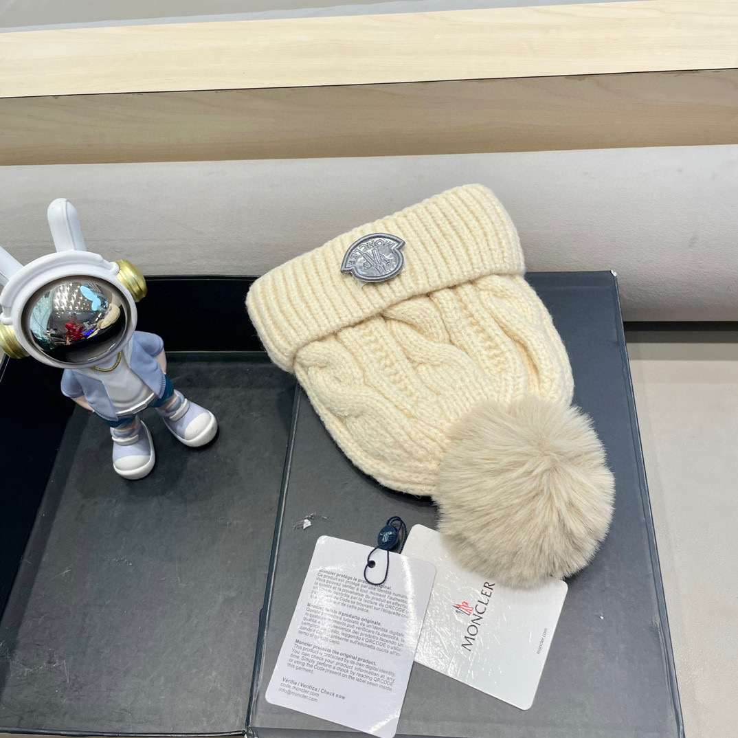 moncler毛线帽子女冬款加厚加绒护耳帽双层毛球针织帽新款