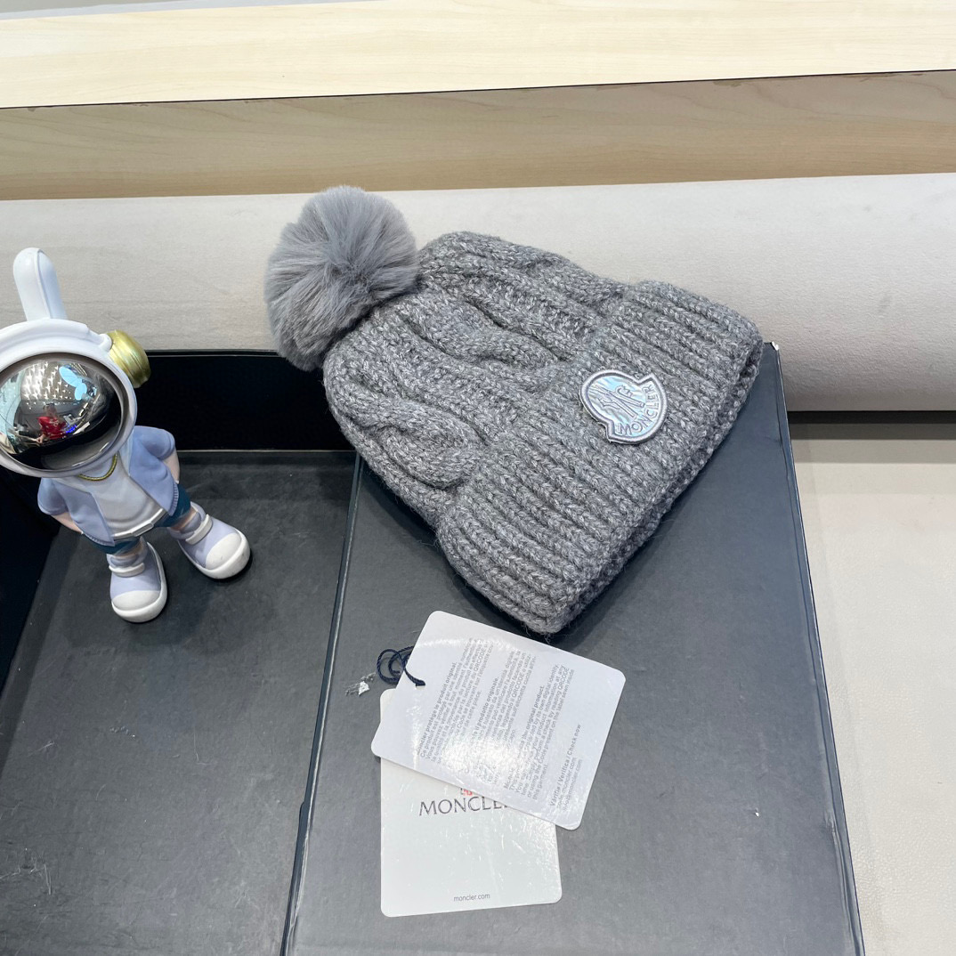 moncler毛线帽子女冬款加厚加绒护耳帽双层毛球针织帽新款