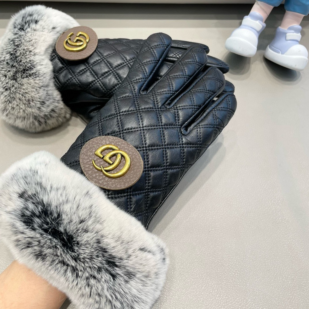 NO:618270,GUCCI Gucci 2025 Autumn and Winter Lazy Rabbit Fur Touch Screen Gloves of the same style but different quality, instant sale of poor products in the market, lazy rabbit fur lined with velvet, one-size-fits-all gloves, gloves, gucci, gloves19860909GUCCI古奇2025秋冬懒兔毛触屏手套同款不同品质,秒杀市场差产品,懒兔毛内里加绒 均码手套,手套,gucci,gloves,accessory