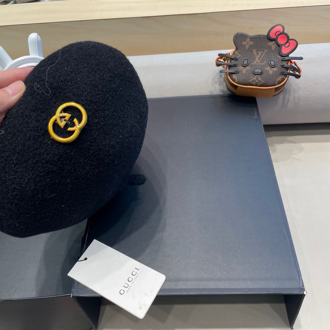 GUCCI古奇贝雷帽女秋冬韩版日系百搭纯色针织文艺画家帽南瓜帽蓓蕾帽子
