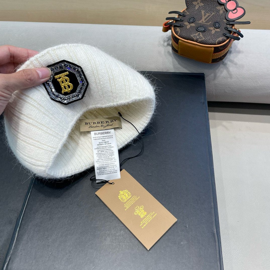 Burberry巴宝莉秋冬新款针织毛线帽，男女款冷帽