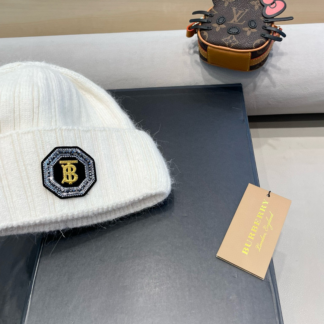 Burberry巴宝莉秋冬新款针织毛线帽，男女款冷帽