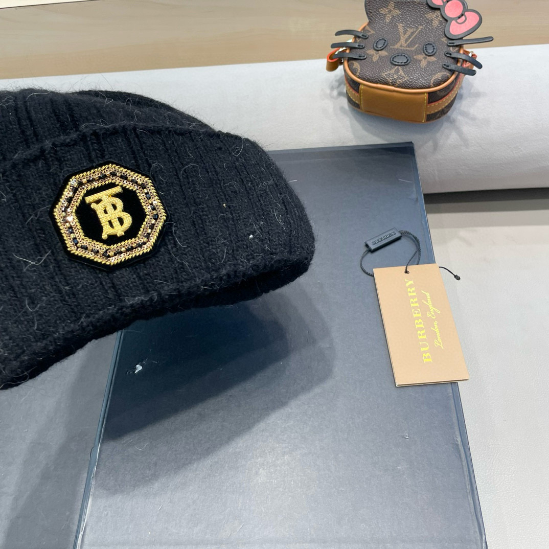 Burberry巴宝莉秋冬新款针织毛线帽，男女款冷帽