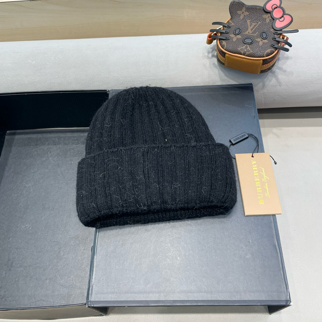 Burberry巴宝莉秋冬新款针织毛线帽，男女款冷帽