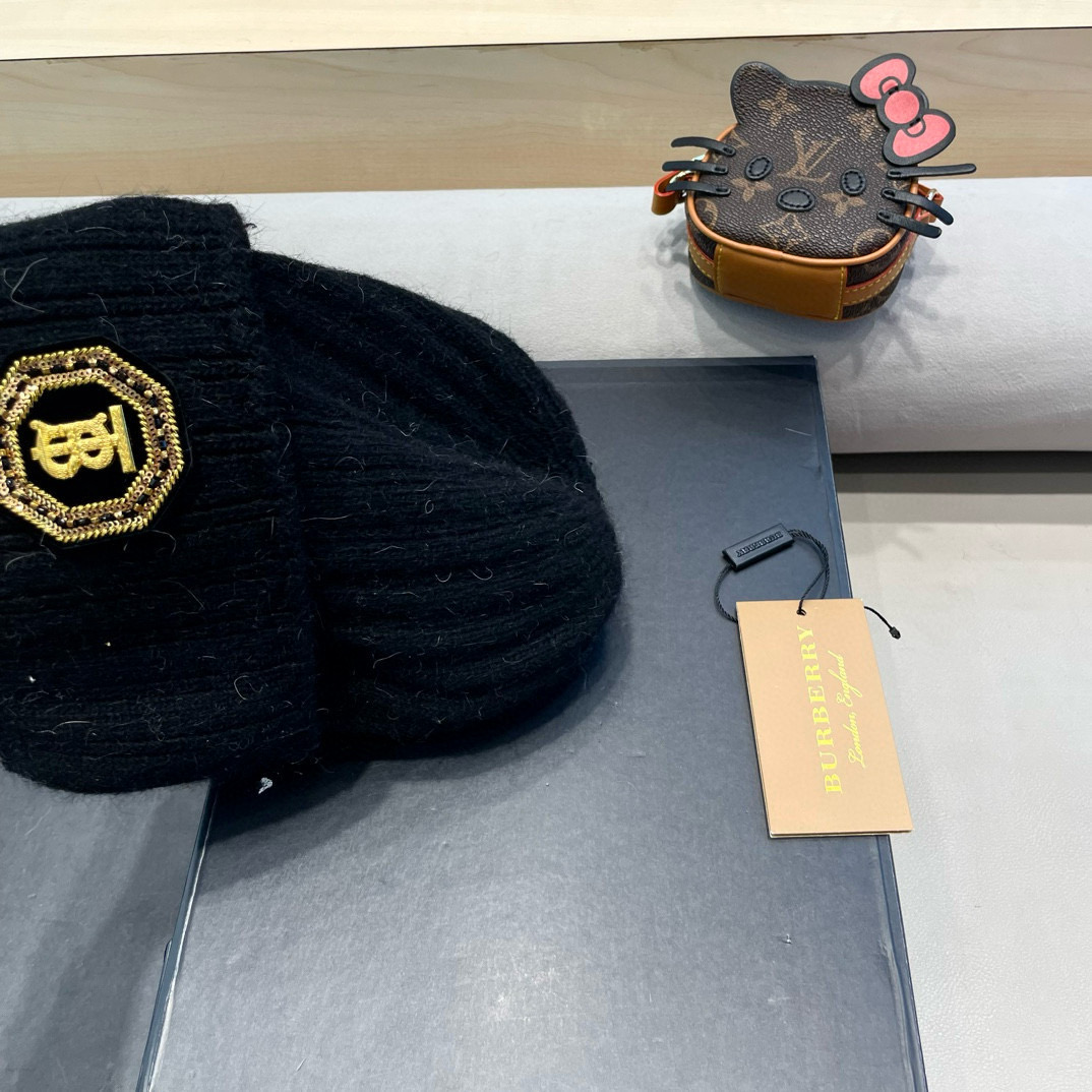 Burberry巴宝莉秋冬新款针织毛线帽，男女款冷帽