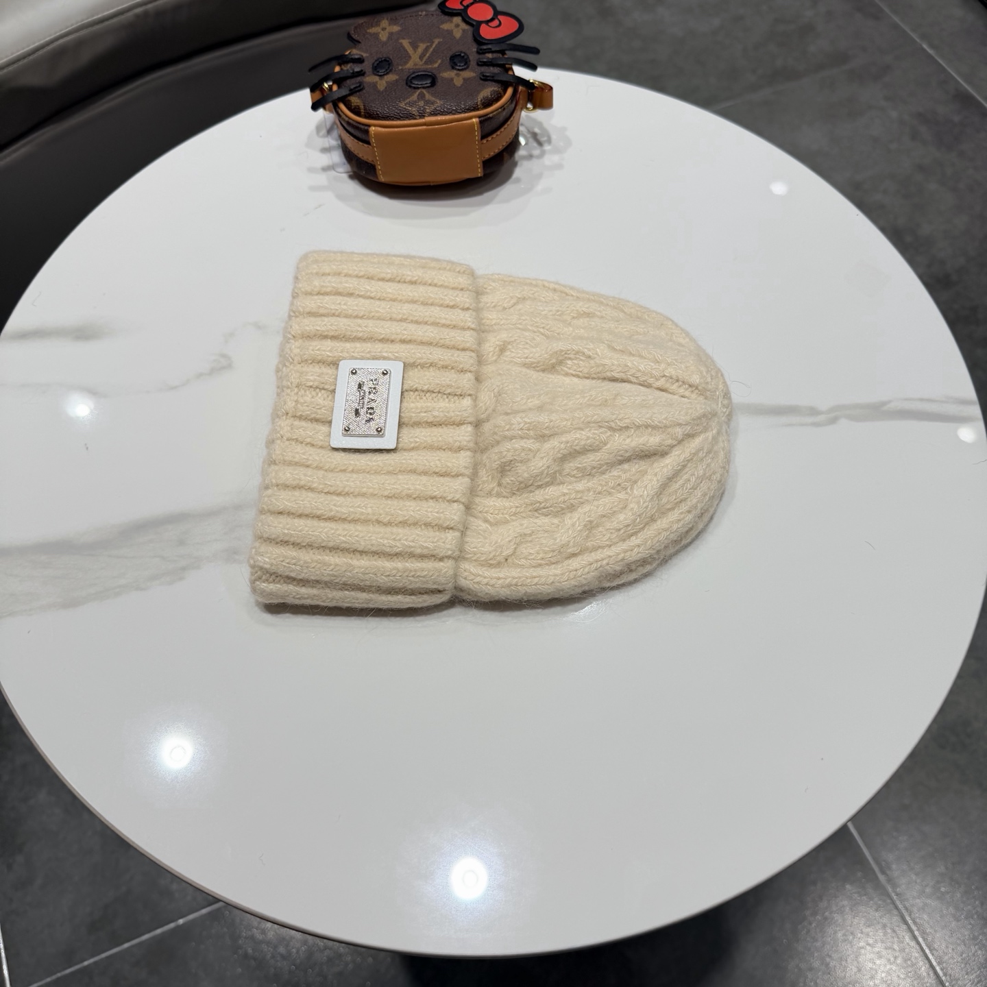 普拉达新款毛线帽，头围57cm