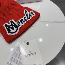 高版本!!!蒙口MONCLER高品质针织兔羊毛毛线帽 超经典不过时的一款秋冬冷帽🥶 懂货的小姐姐必入款,帽型质量市场都有 高版本!!!蒙口MONCLER高品质针织兔羊毛毛线帽 超经典不过时的一款秋冬冷帽🥶 懂货的小姐姐必入款,帽型质量市场都有
