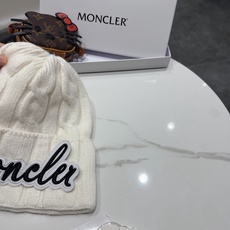 高版本!!!蒙口MONCLER高品质针织兔羊毛毛线帽 超经典不过时的一款秋冬冷帽🥶 懂货的小姐姐必入款,帽型质量市场都有 高版本!!!蒙口MONCLER高品质针织兔羊毛毛线帽 超经典不过时的一款秋冬冷帽🥶 懂货的小姐姐必入款,帽型质量市场都有