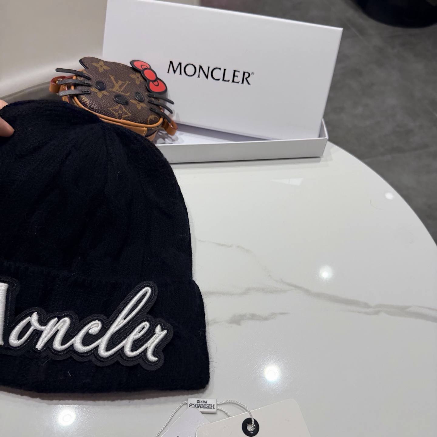 高版本！！！蒙口MONCLER高品质针织兔羊毛毛线帽 超经典不过时的一款秋冬冷帽🥶 懂货的小姐姐必入款，帽型质量市场都有