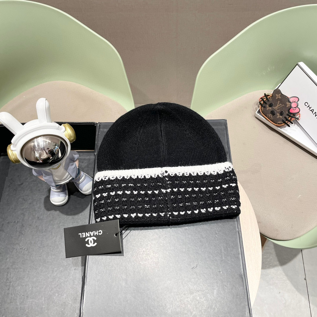 Chanel韩国韩版新款小香风帽子针织百搭秋冬字母毛线帽冷帽保暖护耳时尚