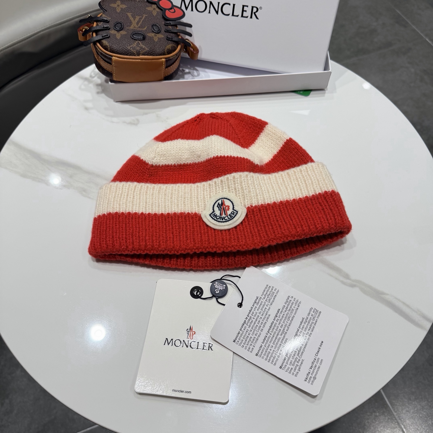 NO:617710,Meng new knitted woolen hat fisherman hat baseball cap knitted hat, hat, Moncler, espadrilles, hats19860909蒙口新款针织毛线帽帽子渔夫帽棒球帽针织帽,帽子,Moncler,espadrilles,hats,hat