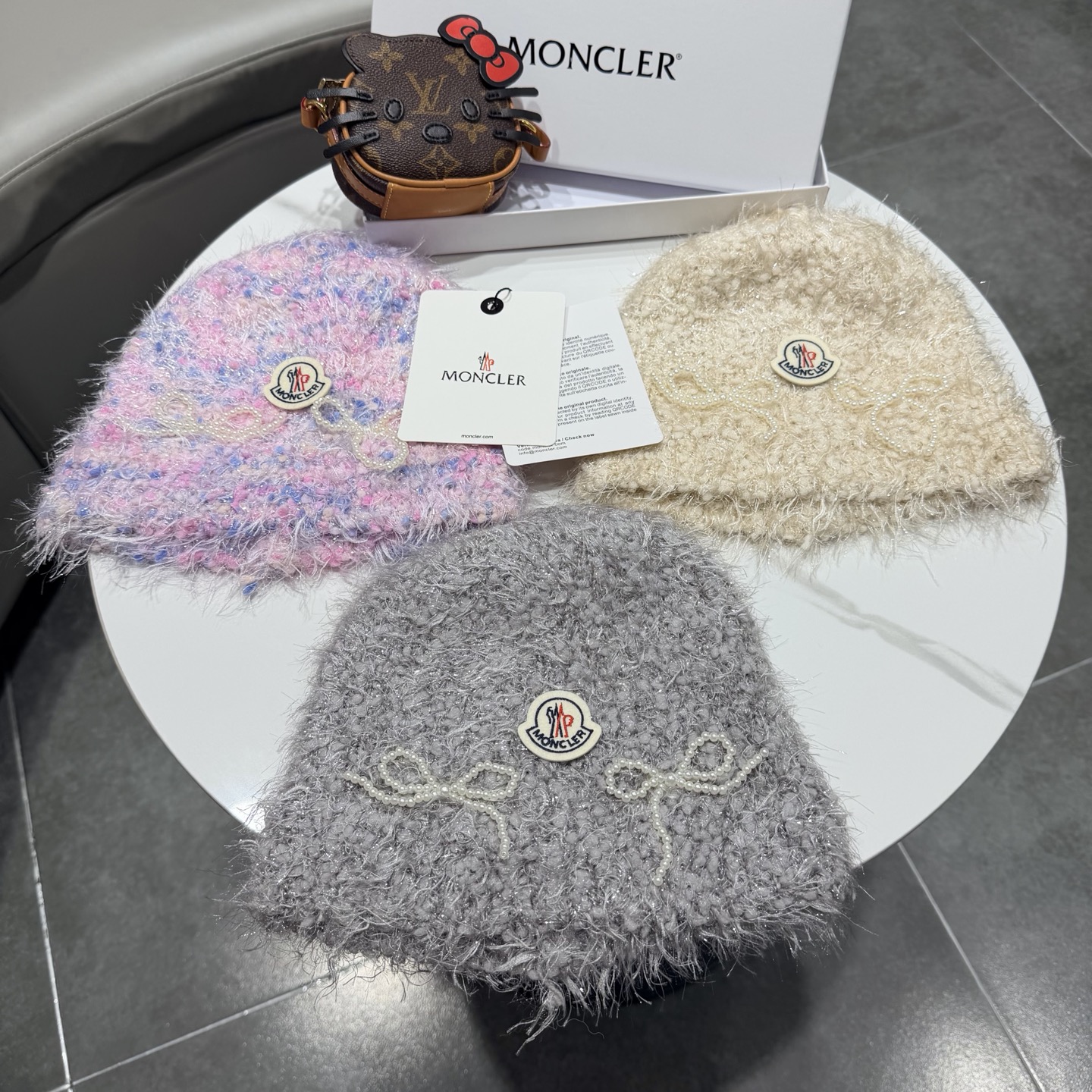 蒙口蝴蝶结毛绒渔夫帽子女2025新款冬季加厚保暖护耳针织帽大头围盆帽