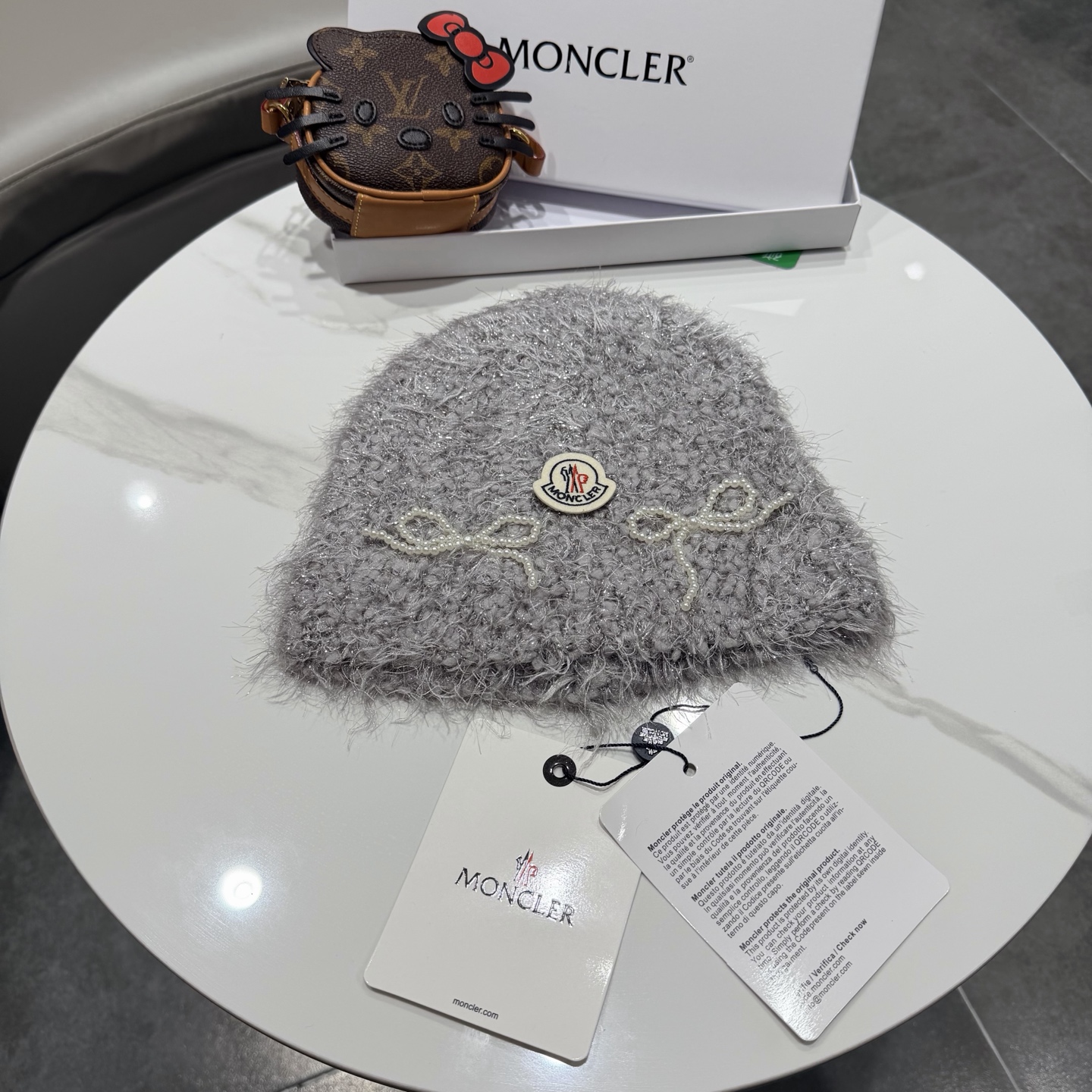 NO:617714,Mouth bow plush fisherman hat for women 2025 new winter thickened warm ear protection knitted hat big head basin hat fisherman hat baseball cap knitted hat, hat, Moncler, espadrilles, hats19860909蒙口蝴蝶结毛绒渔夫帽子女2025新款冬季加厚保暖护耳针织帽大头围盆帽帽子渔夫帽棒球帽针织帽,帽子,Moncler,espadrilles,hats,hat