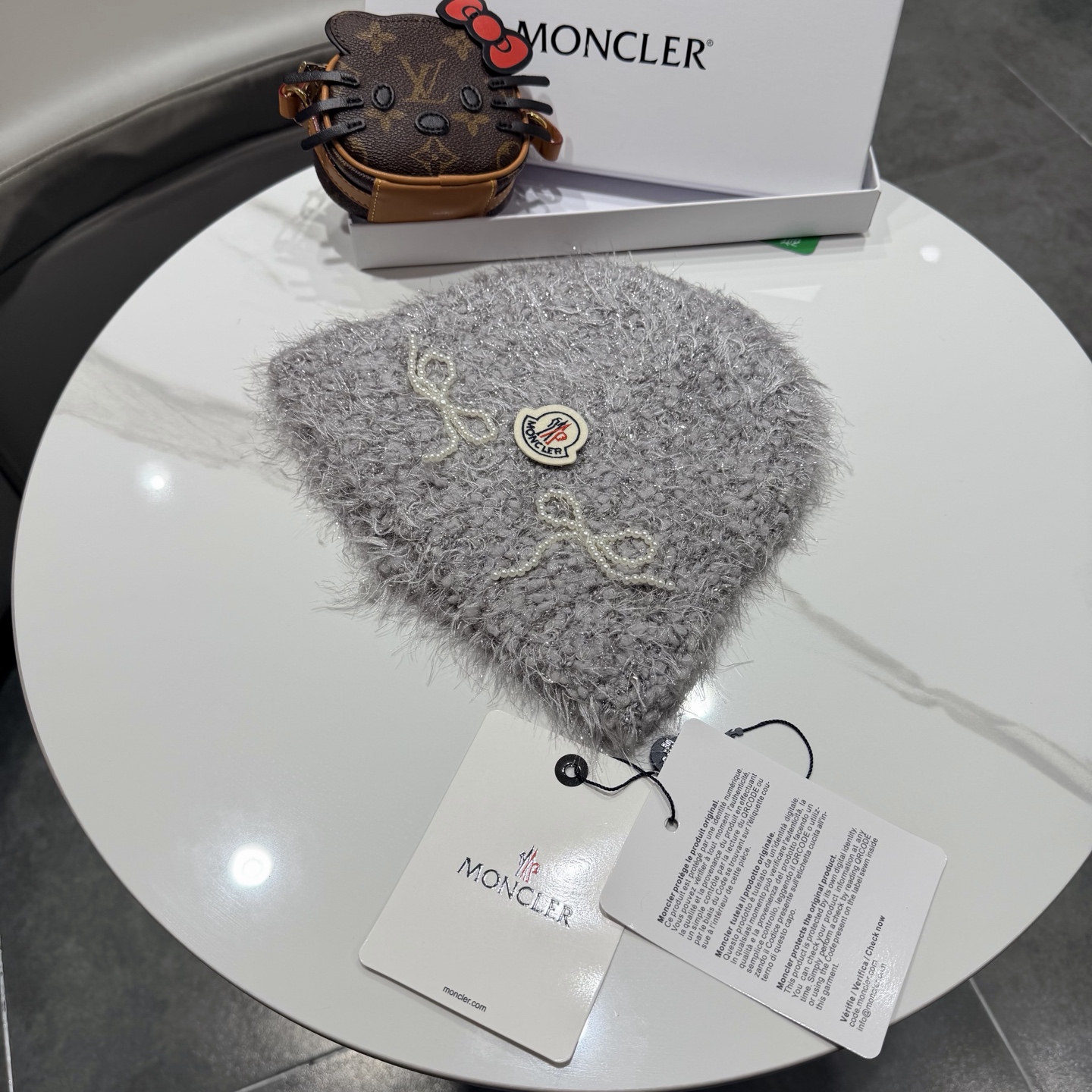 蒙口蝴蝶结毛绒渔夫帽子女2025新款冬季加厚保暖护耳针织帽大头围盆帽