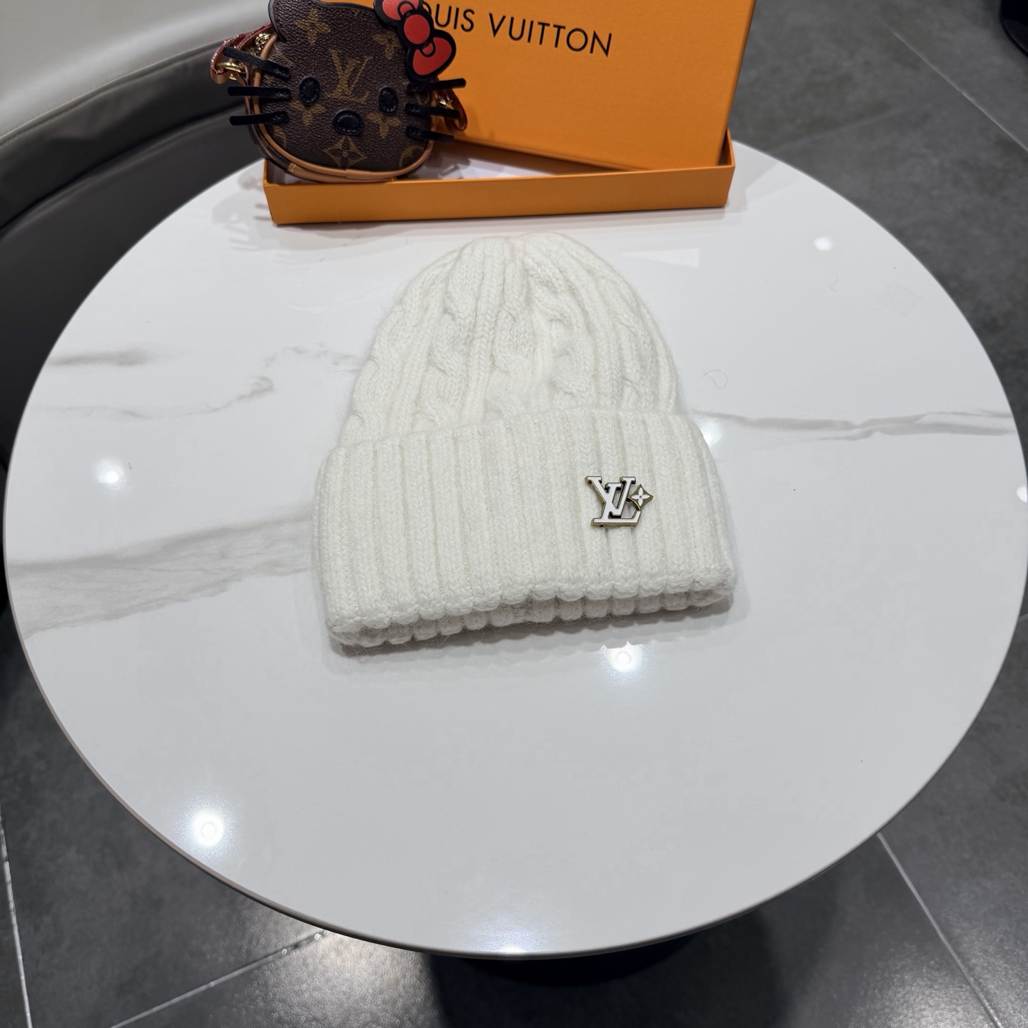 Lv路易斯新款针织毛线帽 