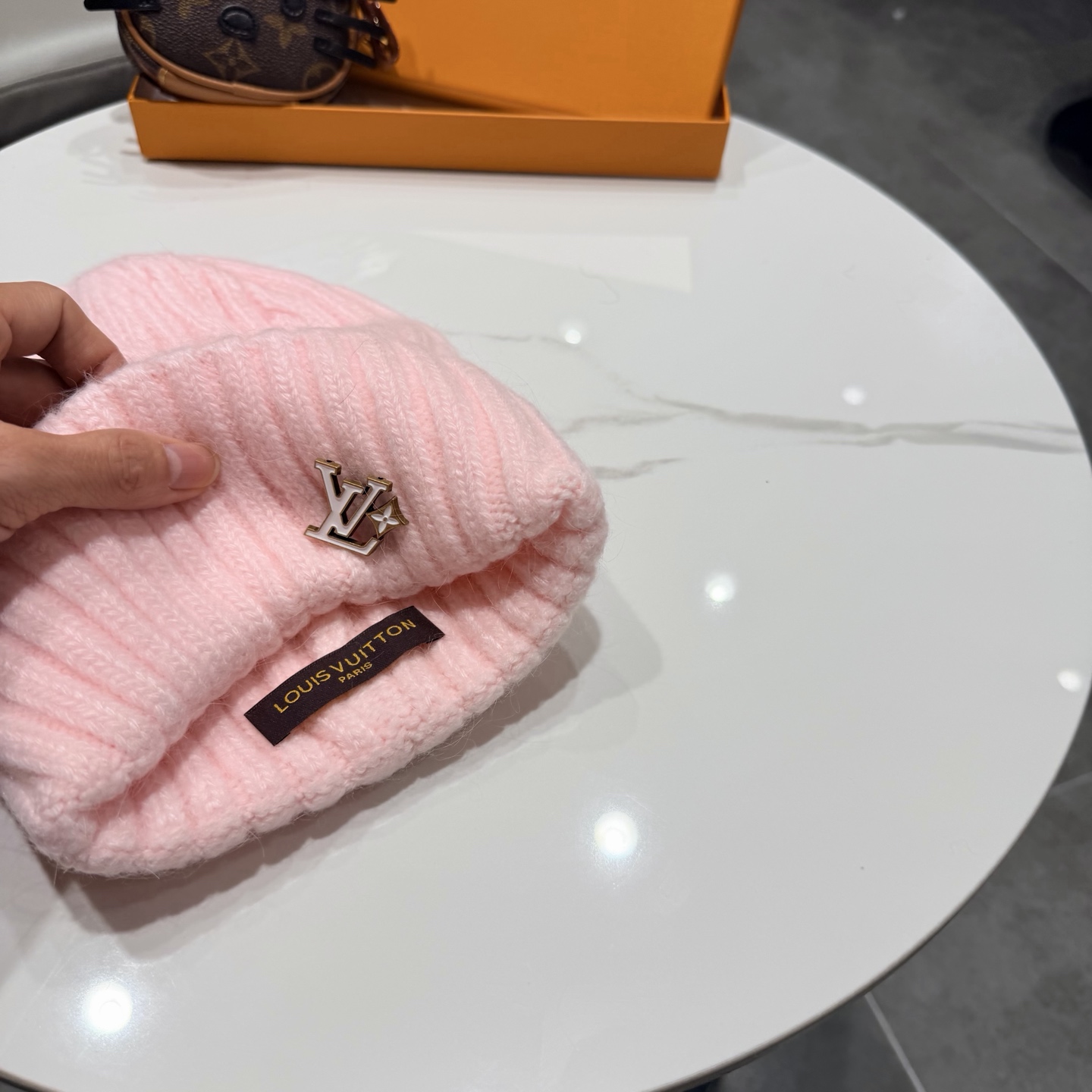 Lv路易斯新款针织毛线帽 